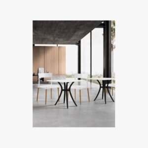 Classic 80x80 Table