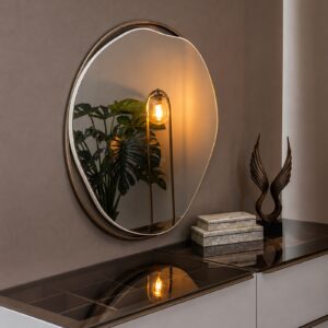 Noble 5 mirror closeup lifestyle hires