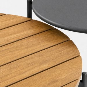 Novella settee beige 8 tables detail hires